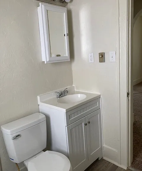 308 E Virginia Ave — Photo 17