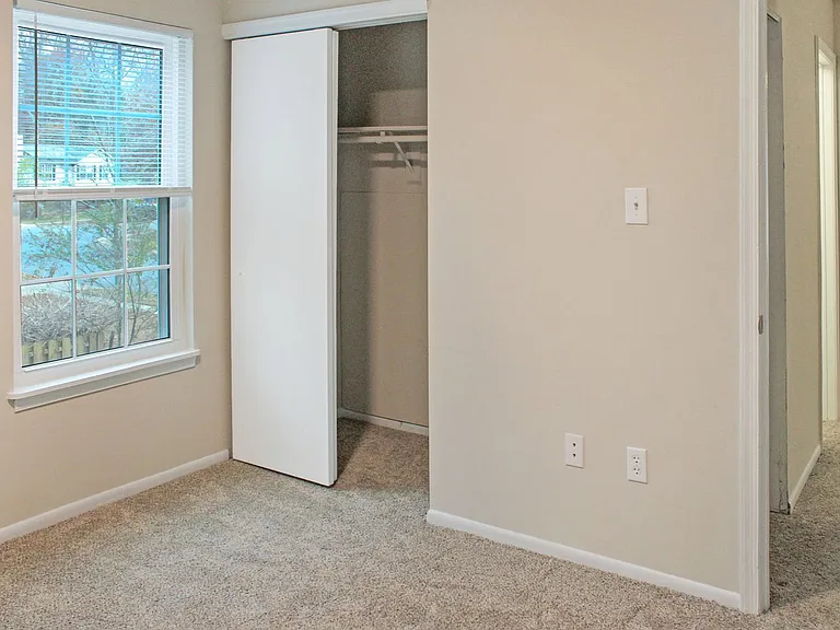 104 Jennifer Dr — Photo 25