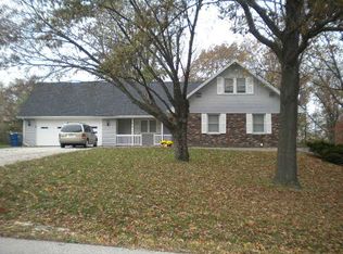 313 Verdant Ln, Jefferson City, MO 65109