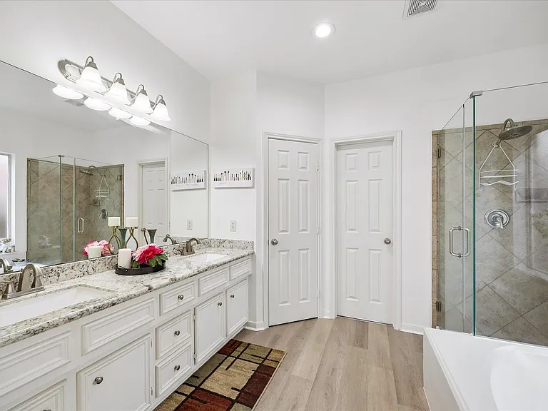 2614 Cezanne Cir — Photo 15