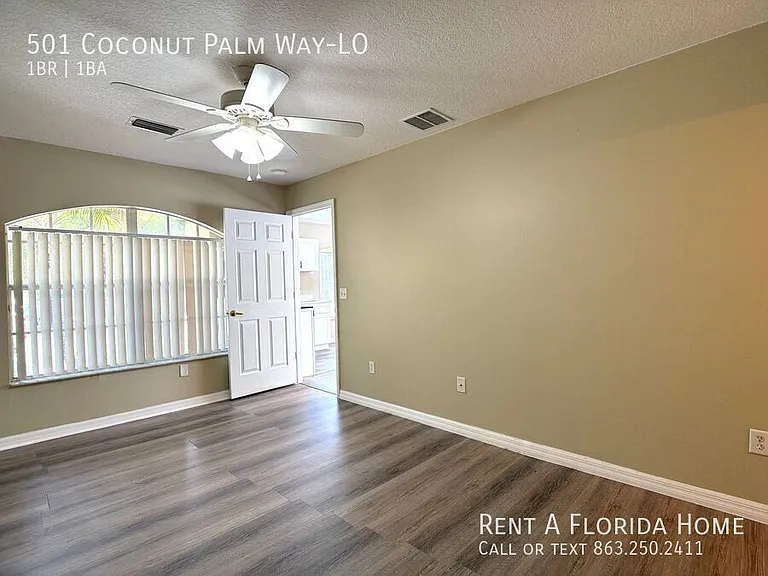501 Coconut Palm Way — Photo 9