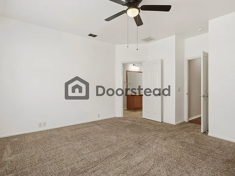 4802 James Gaines — Photo 23
