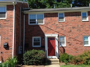 94 Hadley Village Rd, South Hadley, MA 01075