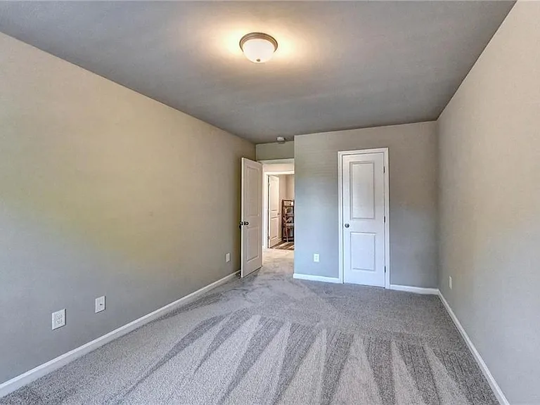 5116 Fox Den Rd — Photo 17