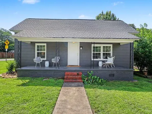 2816 Yadkin Ave, Charlotte, NC 28205