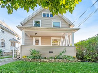 1308 Vine St, Lansing, MI 48912