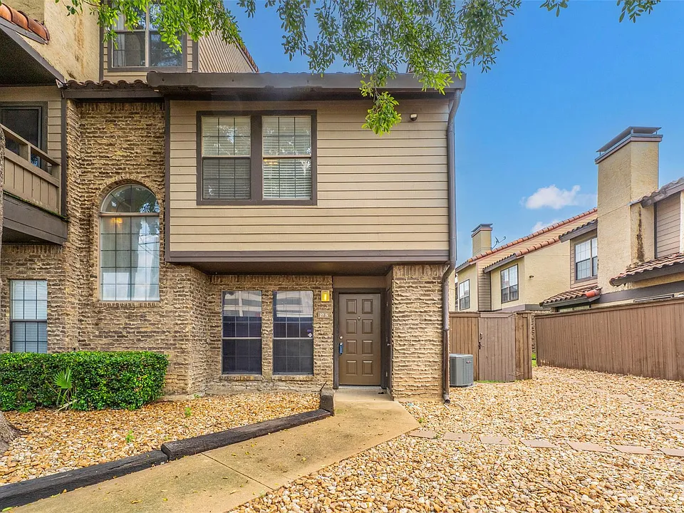 5757 E University Blvd #27
