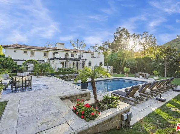 23255 Mariposa De Oro St, Malibu, CA 90265