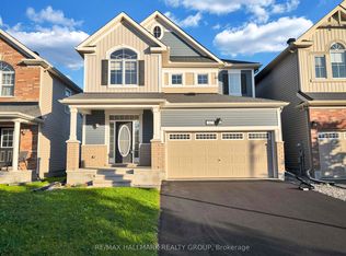 305 Sweetclover Way, Ottawa, ON K4A 1E5