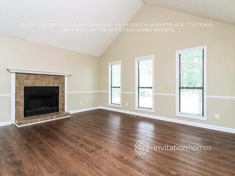 1784 Blanche Dr — Photo 5
