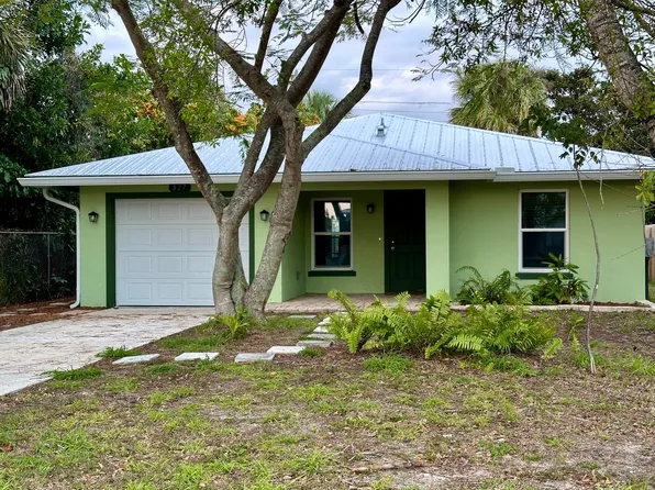 827 SE 6th St, Stuart, FL 34994
