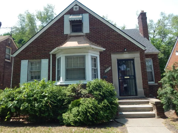 18651 Saint Marys St, Detroit, MI 48235