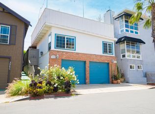 322 1st St, Manhattan Beach, CA 90266