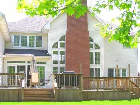 3rd image of 6699 Westminster Dr