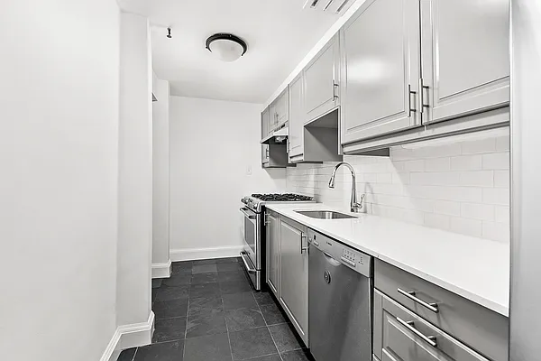 Rented by Corcoran | media 9