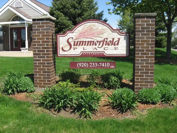Summerfield Place Apartments, 3301-3361 Logan Dr #3337-04, Oshkosh, WI 54901