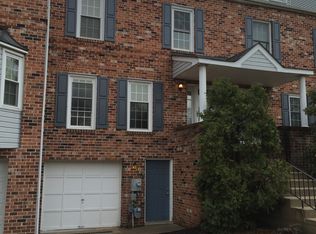 161 Heritage Dr, Collegeville, PA 19426
