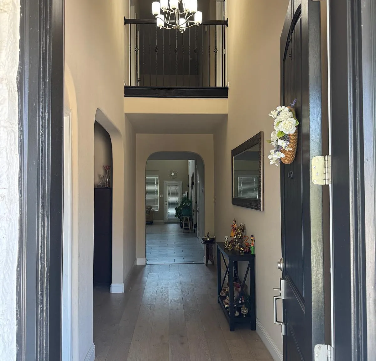 1117 Horsetail Dr — Photo 2