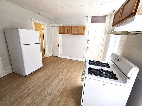 5th image of 2914 S Wallace St #1R