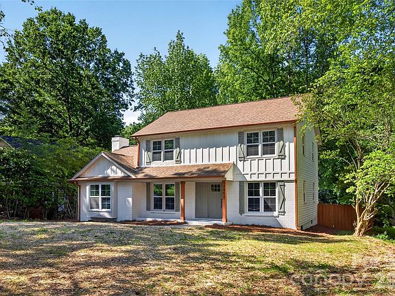 2nd image of 7407 Limerick Dr