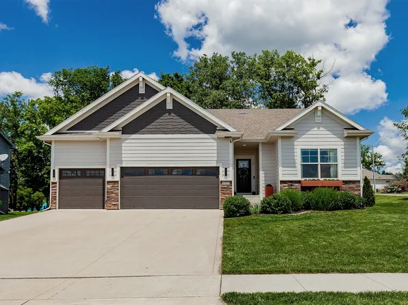 1520 Seagrass Ave, Polk City, IA 50226