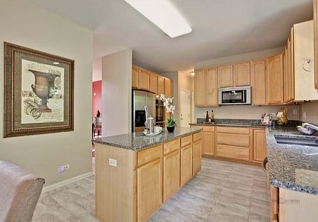 5th image of 516 Prescott Ln