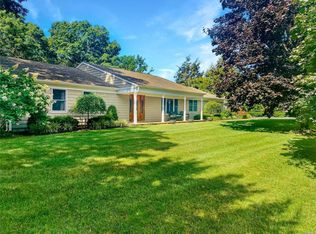 4 Gardenia Rd, Mount Sinai, NY 11766