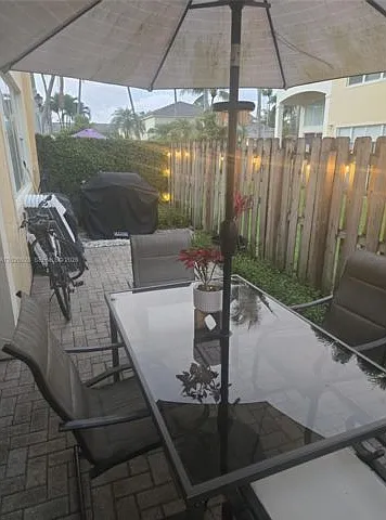 5469 NW 113th Ct — Photo 9