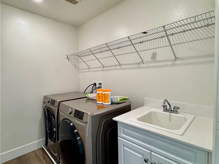 4694 S Rogers Way — Photo 10