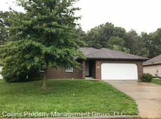 306 E Pintail Dr, Ozark, MO 65721