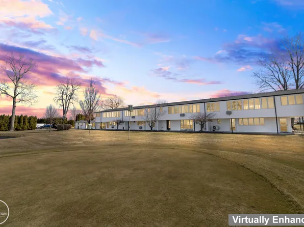 9900 S Channel Dr #2, Harsens Island, MI 48028