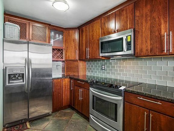 4th image of 655 W Irving Park Rd APT 505