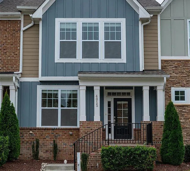 4015 Overcup Oak Ln — Photo 1