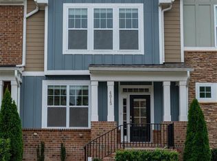 4015 Overcup Oak Ln, Cary, NC 27519