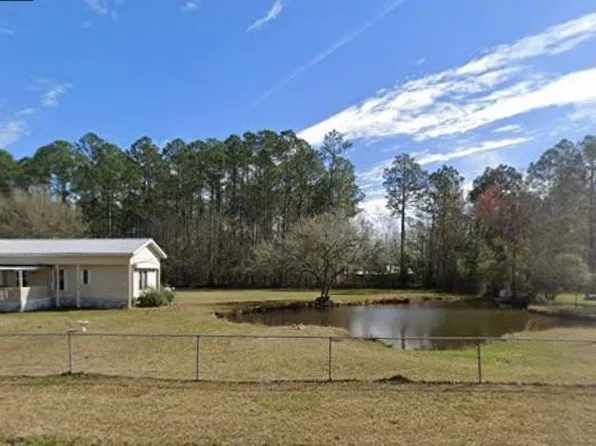 60410 E Spruce Ln, Lacombe, LA 70445