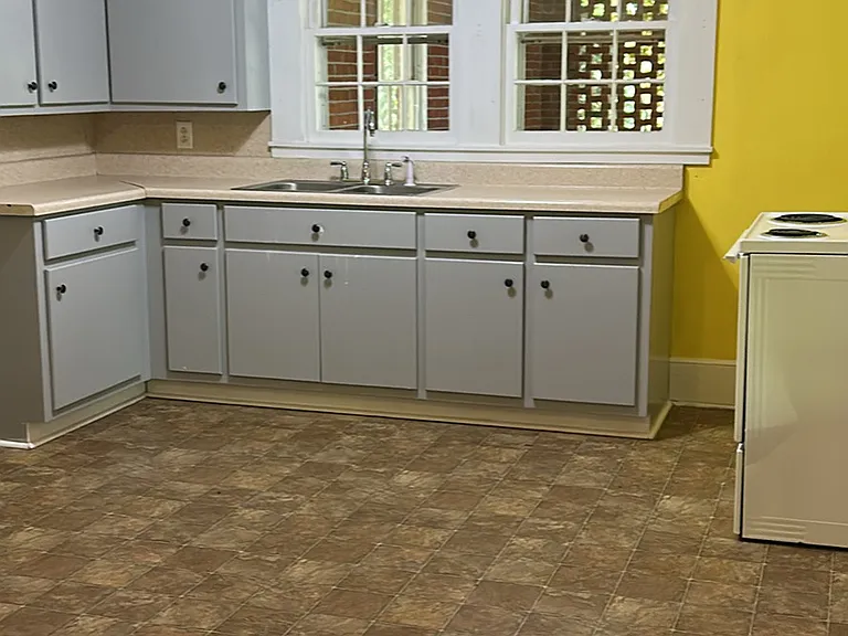 9400 Union Hill Rd — Photo 3