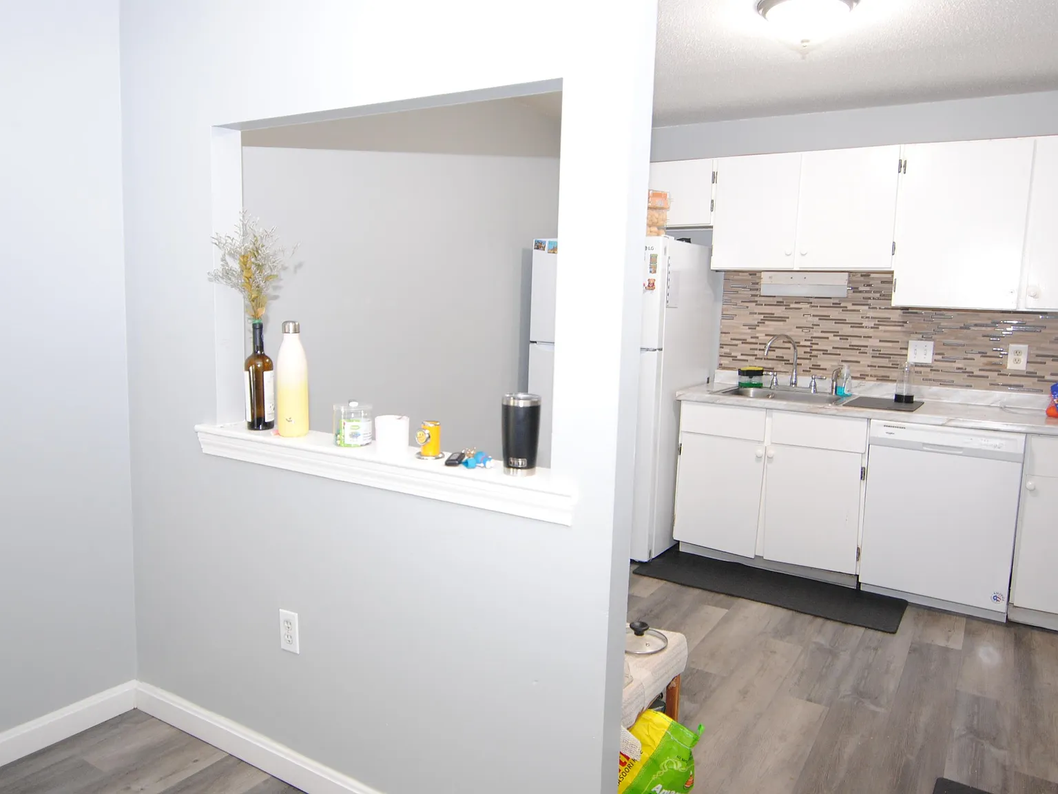 2 bed, 1.0 bath, 812 sqft, $1,950 — Photo 3