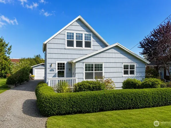 4610 K Place, Seaview, WA 98644