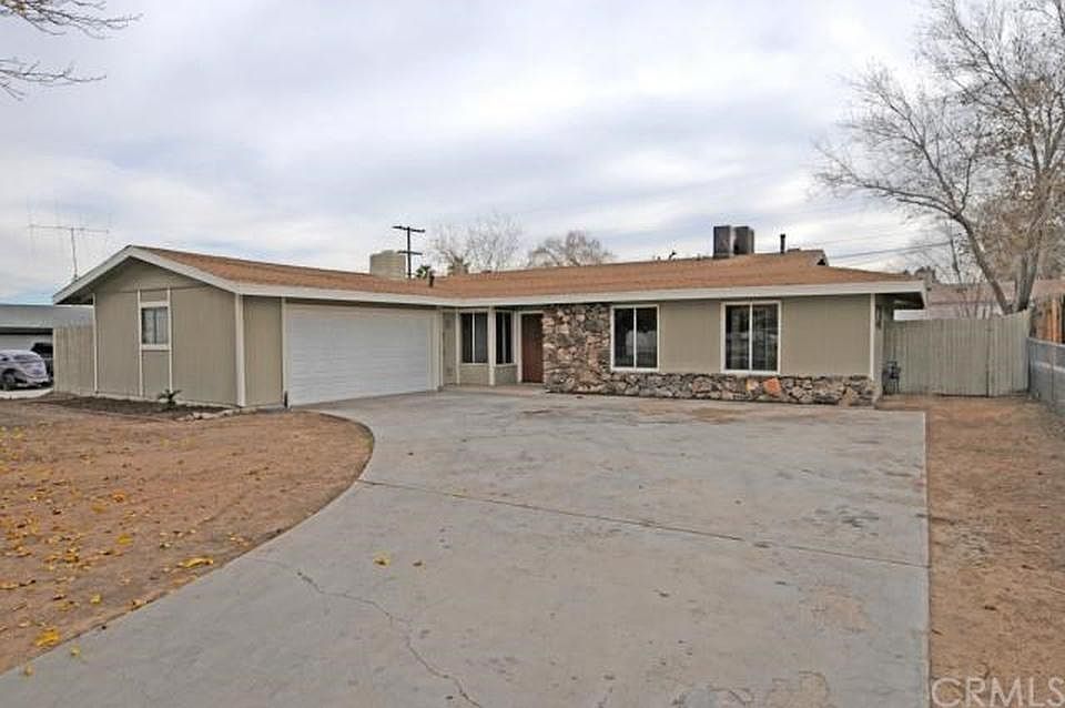 1st image of 16291 Laguna St