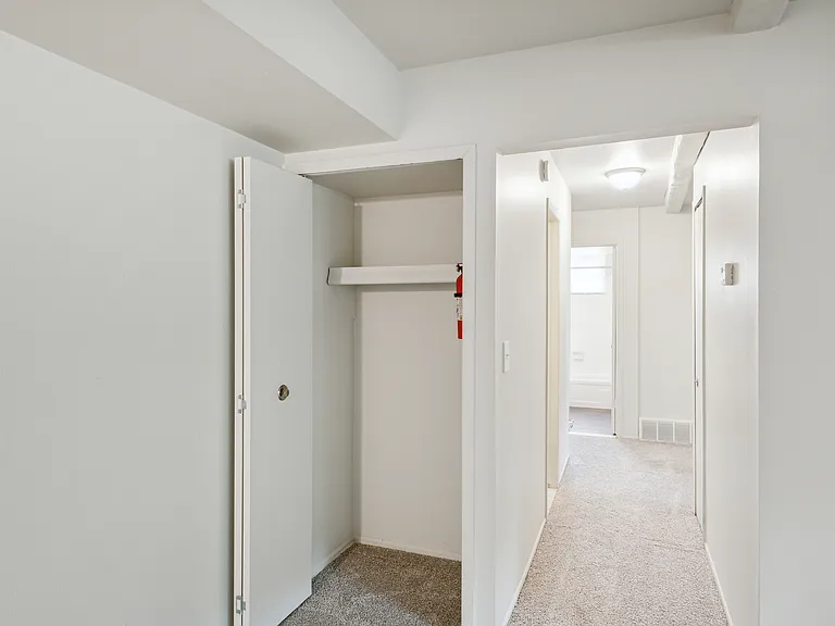 Park Hill Apartments — Photo 11