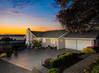 10228 NE 62nd St, Kirkland, WA 98033