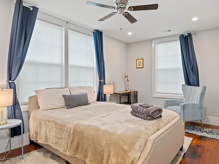 1509 E Anderson St — Photo 12