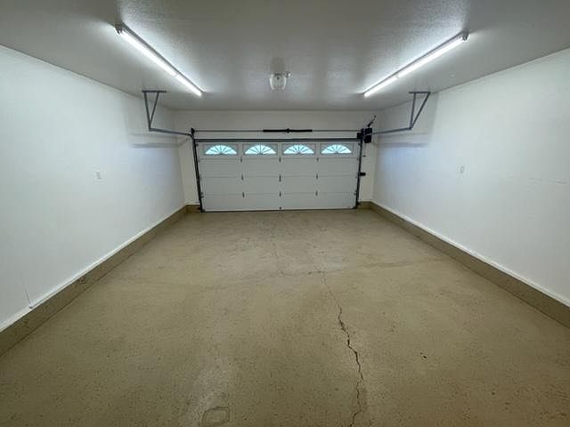 1st image of 1638 Weaverly Dr