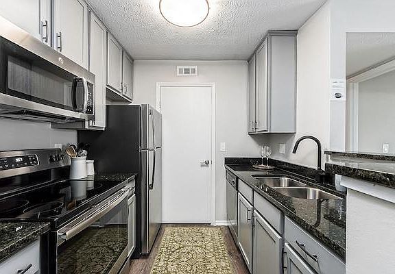 2nd image of 8804 Oak Village Blvd