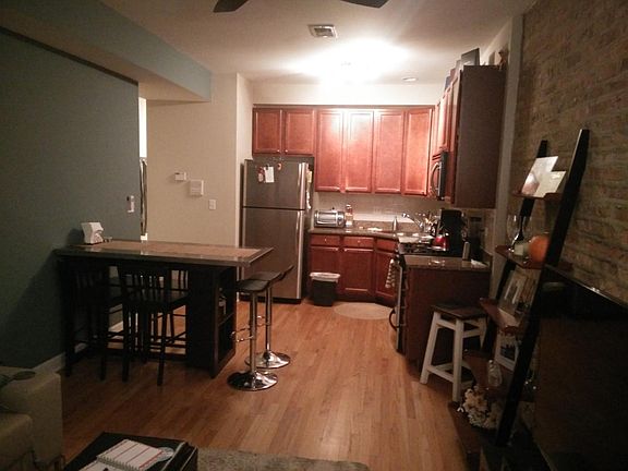 2nd image of 3808 W Belle Plaine Ave APT 2