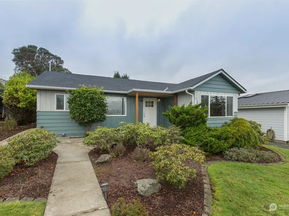 1916 W 4th Street, Port Angeles, WA 98363