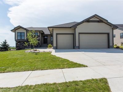 2218 W Hollow Brook Dr, Billings, MT, 59106