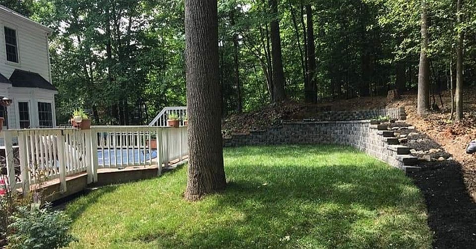 2nd image of 2074 Farragut Dr