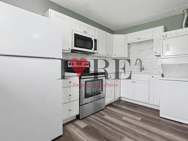 382 S Hague Ave #A — Photo 14