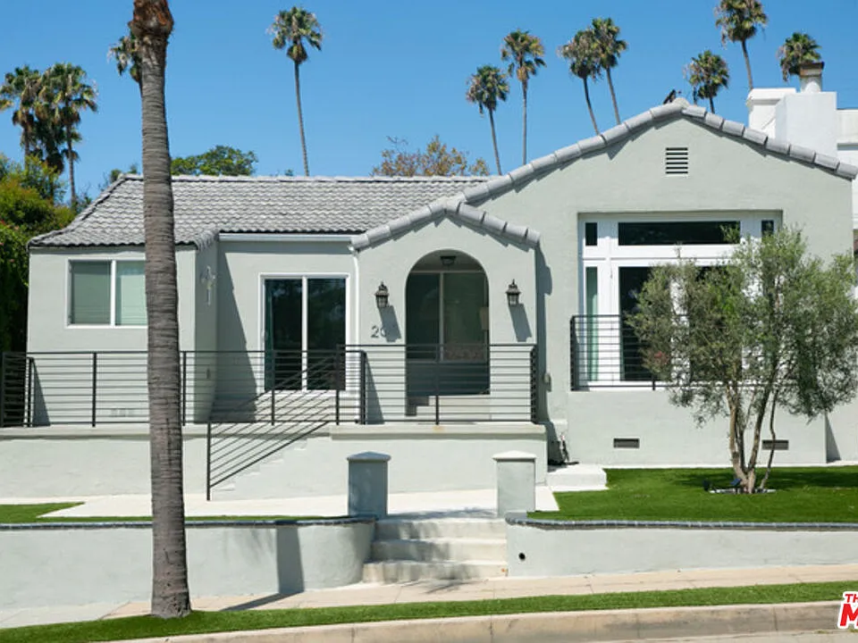 205 Quincy Ave